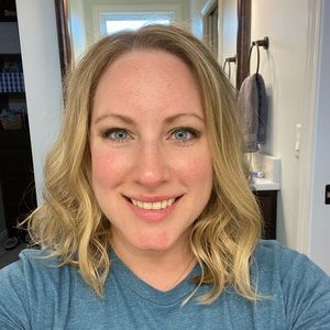 Meet your Posher, Monica